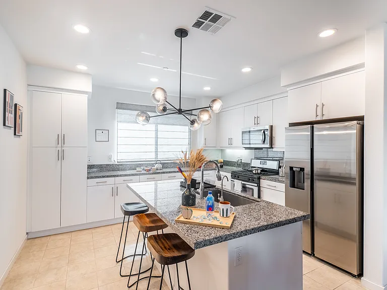11393 Meeker Ave #B — Photo 2