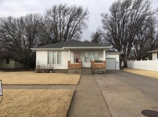 307 S Aztec St, Montezuma, KS 67867