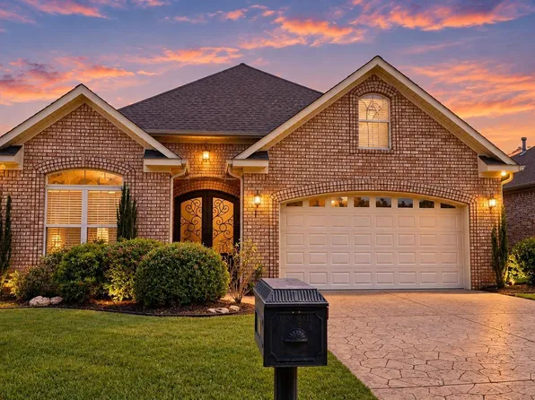 1 Kanis Creek Pl, Little Rock, AR 72223
