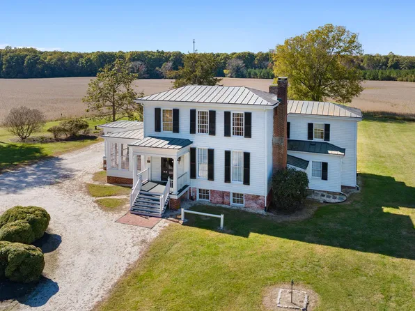 320 N Main St, Bowling Green, VA 22427