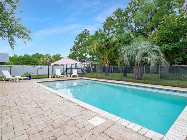 5662 Als Way, Milton, FL 32583
