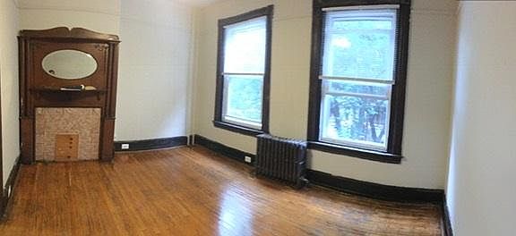 3rd image of 235 Buckingham Pl APT 2