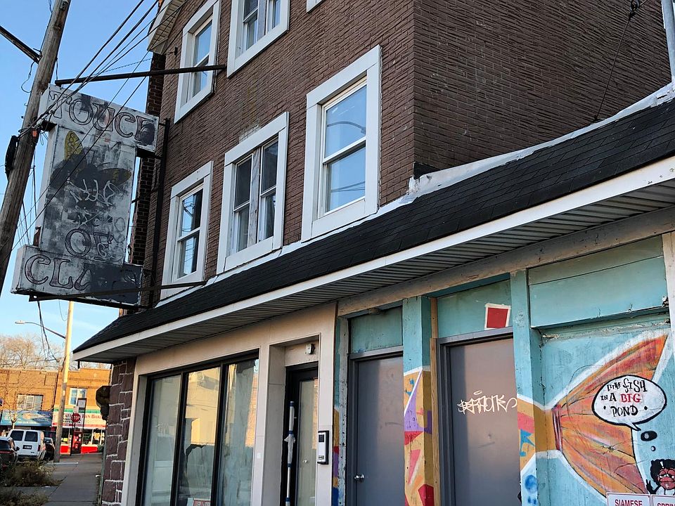 20 Grove Avenue #2