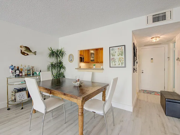 7081 Environ Blvd #143 — Photo 12