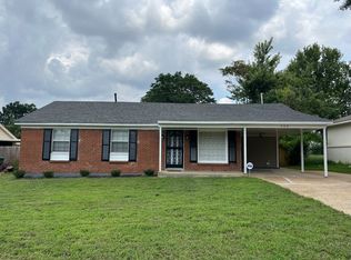 300 Summerwood Ave, Memphis, TN 38109