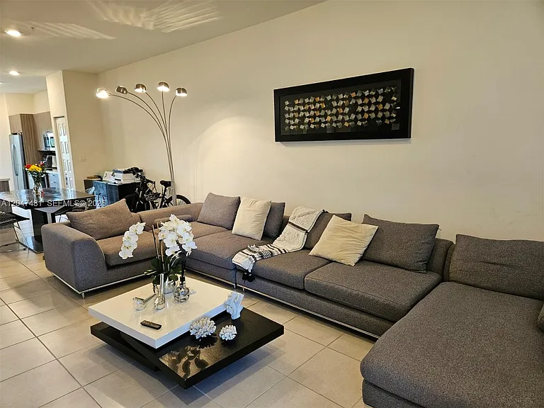 8195 NW 104th Ave #23 — Photo 3