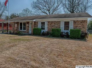 2906 Alametos St SW, Huntsville, AL 35805