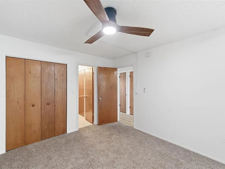 5060 76th Ave N #409 — Photo 21