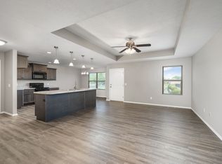 5468 W Yew St, Springfield, MO 65802