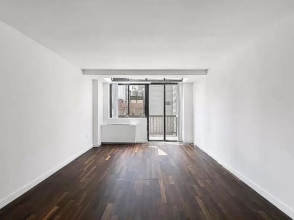 3rd image of 184 Lexington Ave APT 13F