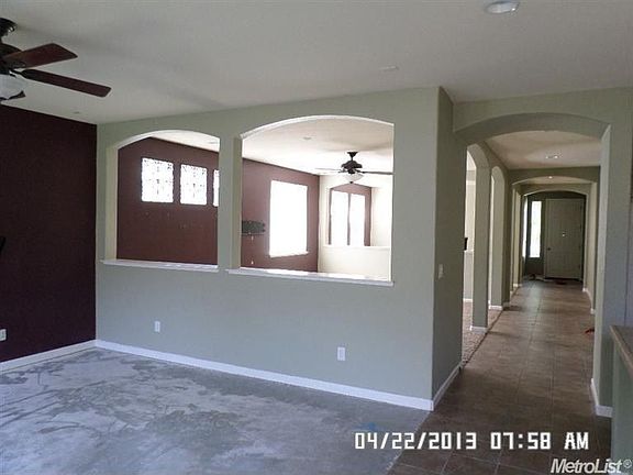 2nd image of 1417 Rawlings Ln