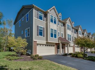 3341 Kentshire Cir #27F, Aurora, IL 60504