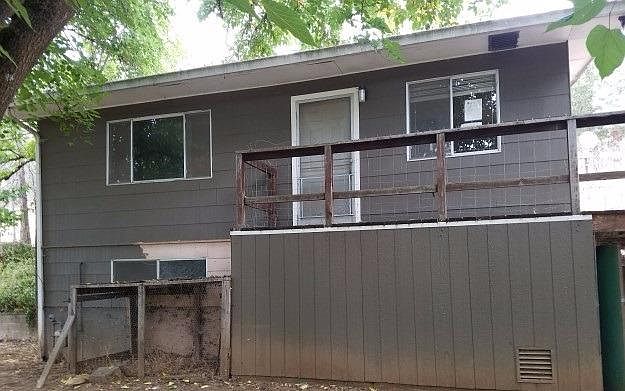 2nd image of 783 N 6th Ave