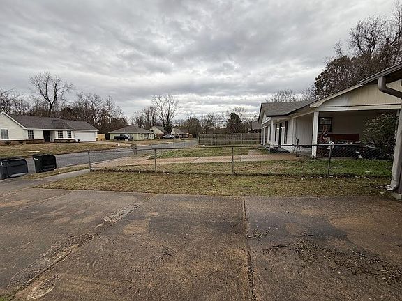5th image of 5075 Bowdoin Dr