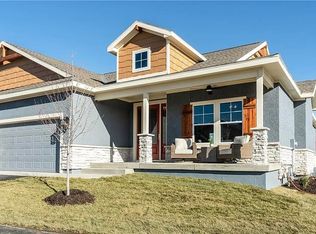 11766 S Deer Run St, Olathe, KS 66061