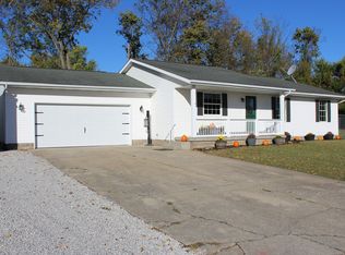 3325 Rabbit Run Ct, Terre Haute, IN 47802