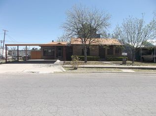 907 Bellaire St, Kermit, TX 79745