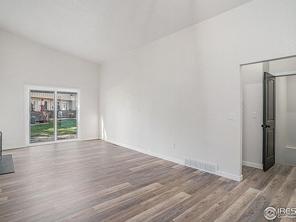 5th image of 3039 Regatta Ln #1