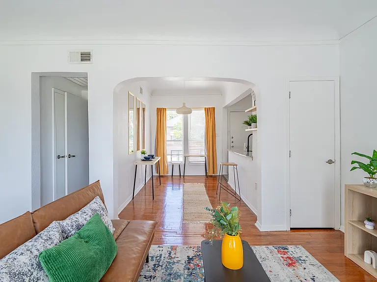 5305 Reiger Ave #4 — Photo 5