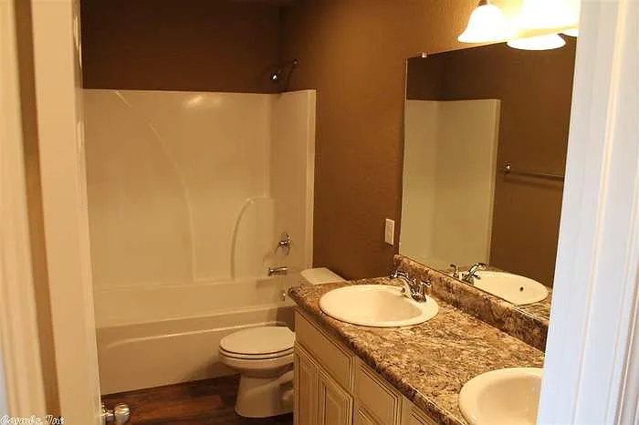 159 Harvick Cir — Photo 17
