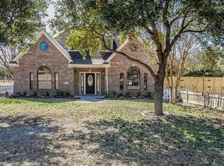 1049 Hidden Hills Dr, Dripping Springs, TX 78620