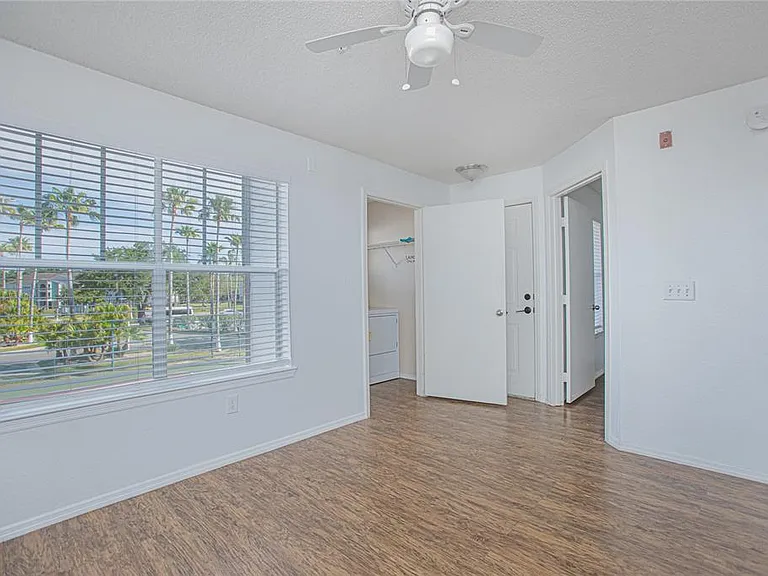 2206 Antigua Pl #1026 — Photo 16