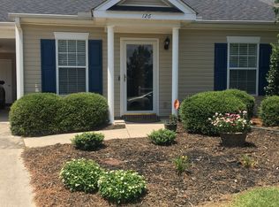 126 Elders Pond Cir, Columbia, SC 29229