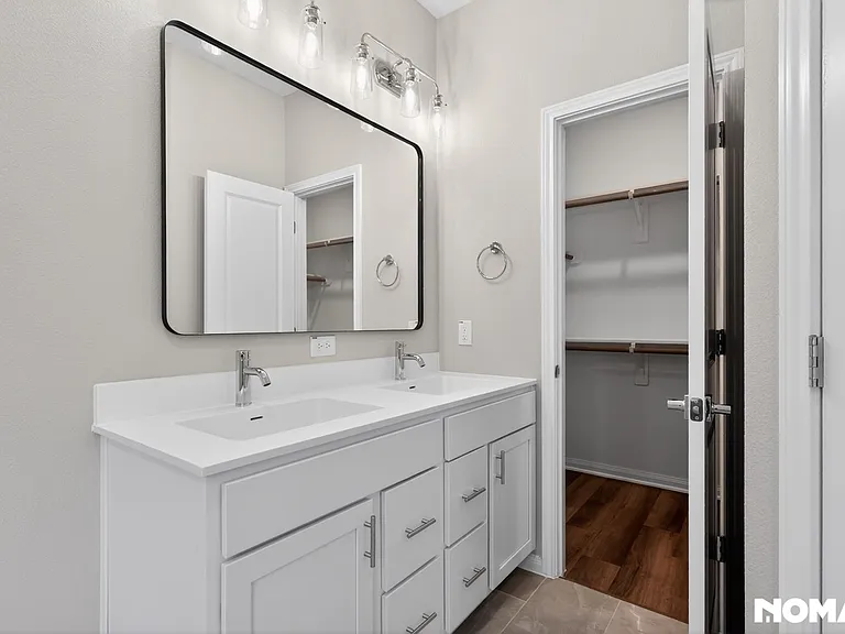 208 Clark Meadows Ln — Photo 18