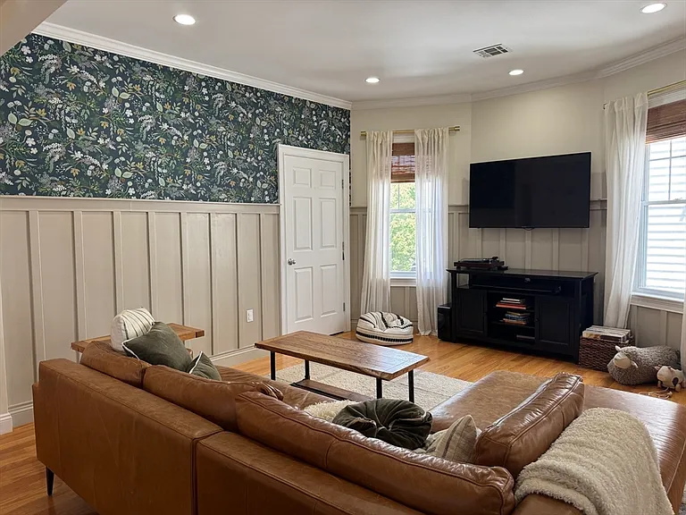 4 Maryland St #2 — Photo 16
