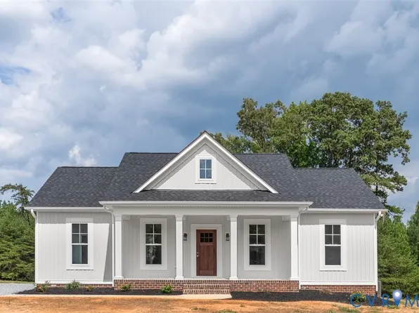 1214 Lloyds Mill Rd, Clover, VA 24534