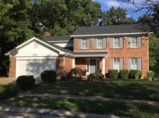 874 Sugar Hill Dr, Ballwin, MO 63021