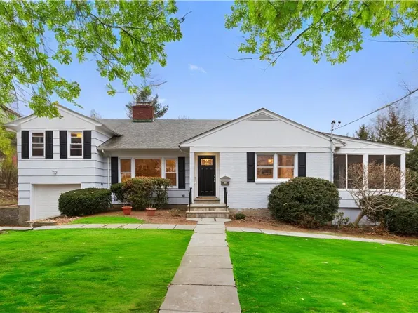 23 Baylor Circle, White Plains, NY 10605