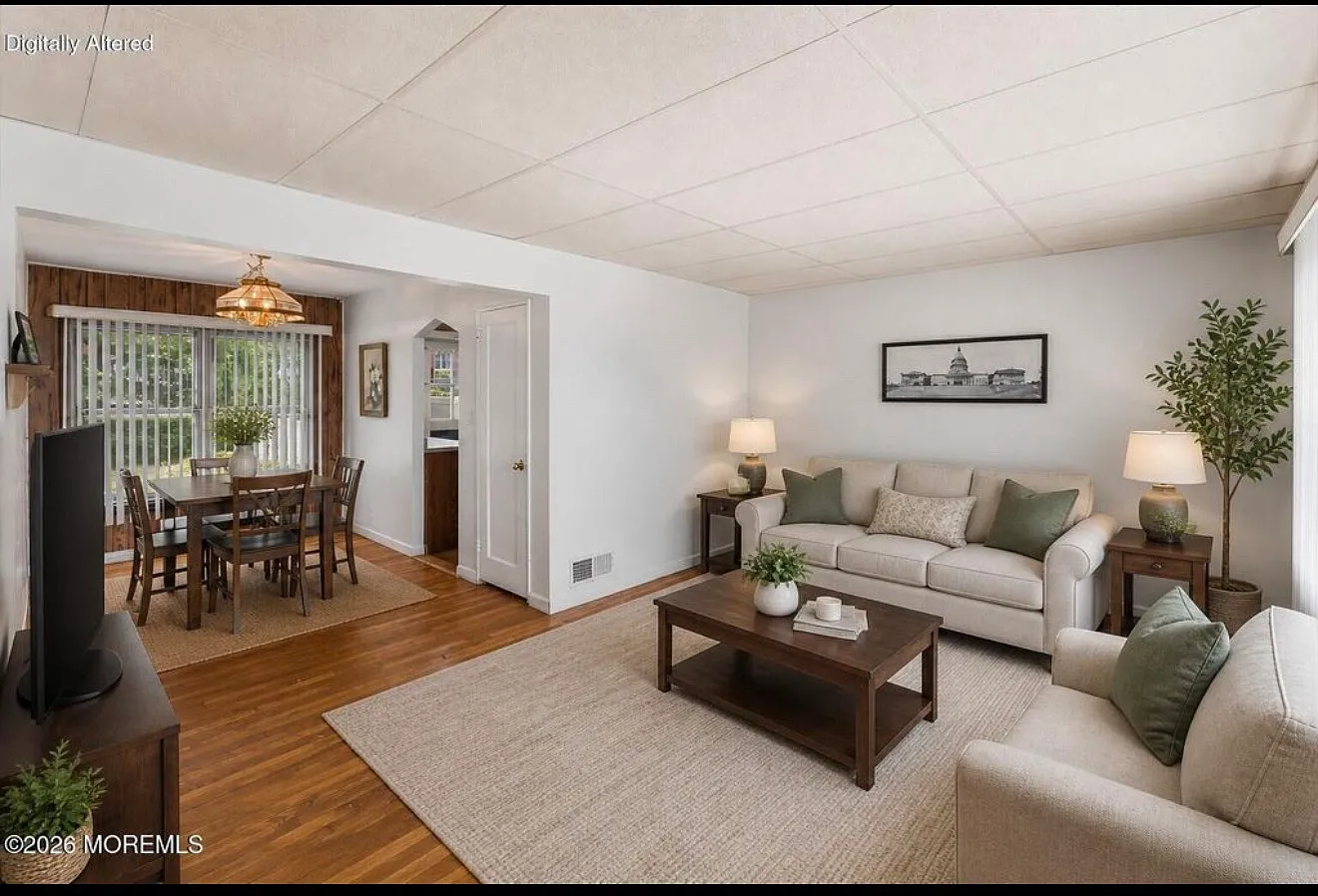 4 bed, 1280 sqft, $4,200 — Photo 2