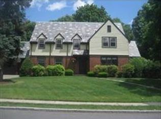 63 Park Ave, Natick, MA 01760