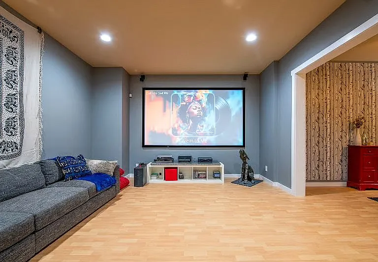 4580 Carriage Walk Ln — Photo 30