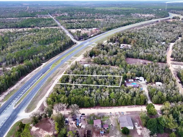 19721 Highway 231, Fountain, FL 32438