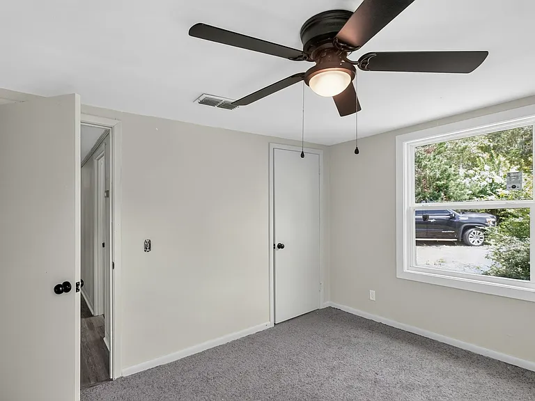 902 George Hill Rd — Photo 9