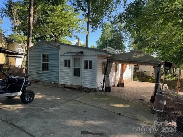 105 River Ridge Trl, Mount Gilead, NC 27306