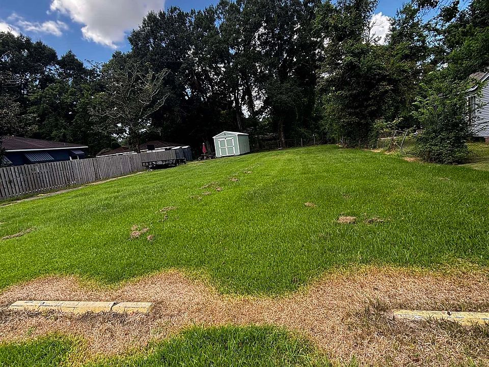2nd image of 3647 Webb Dr