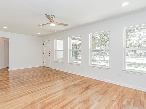 5th image of 4618 Ella Blvd