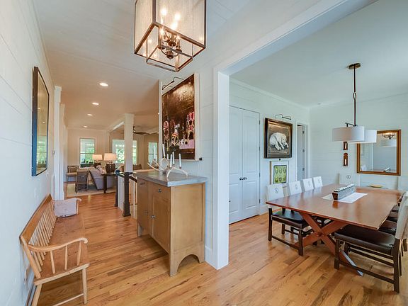 5th image of 810 River Gorge Dr #331