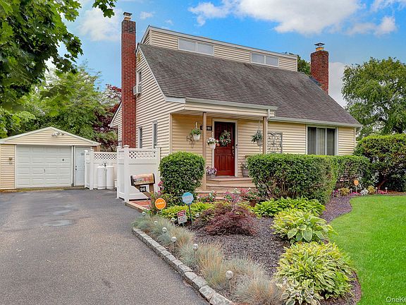 2nd image of 96 Chenango Drive