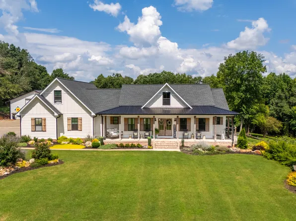 7625 W County Line Rd, Lula, GA 30554