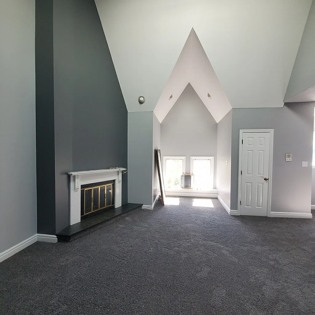 2 bed, 1300 sqft, $1,646 — Photo 2