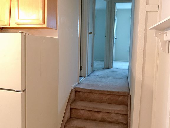 3rd image of 280 Hillman Ave Floor 1
