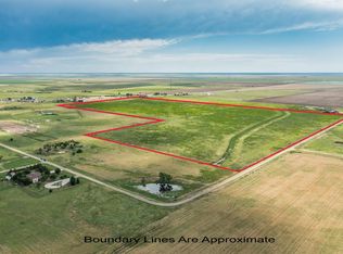 9695 Foxtrot Rd, Claude, TX 79019