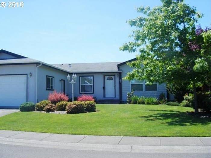 3220 Crescent Ave., #84