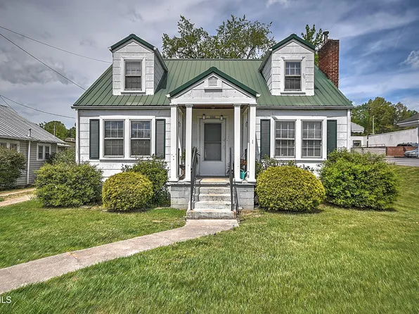 200 & 202 Main St W, Mount Carmel, TN 37645