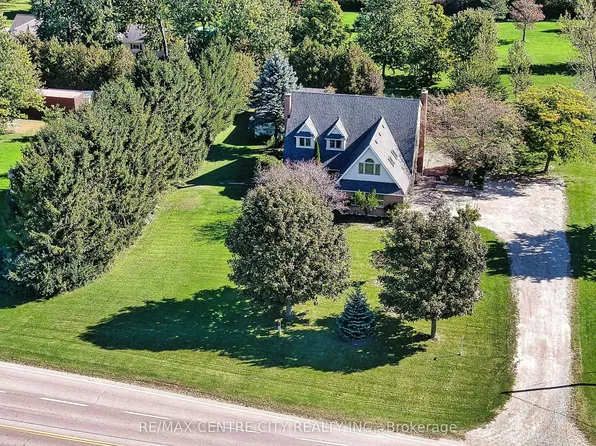 7442 Fairview Rd, Central Elgin, ON N5P 3S8