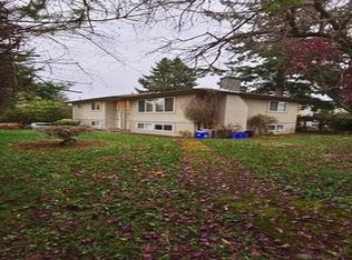 15622 Thrift Ave, White Rock, BC V4B2M2